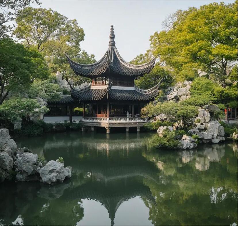 利川雨真土建有限公司